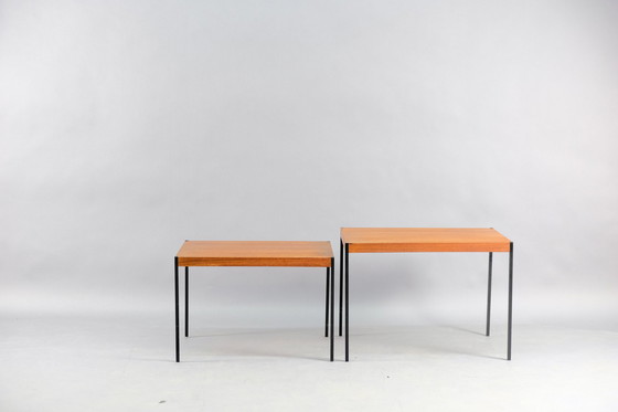 Image 1 of 2x mid-century teakhouten bijzettafels