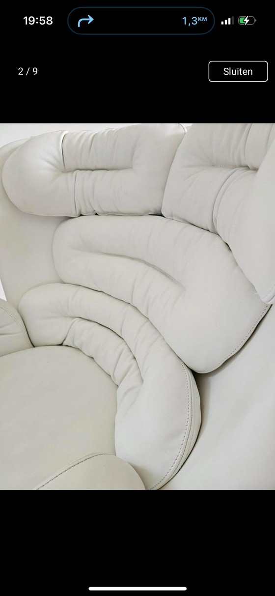 Image 1 of Legendarische Elda Chair All White Version Ongebruikt 