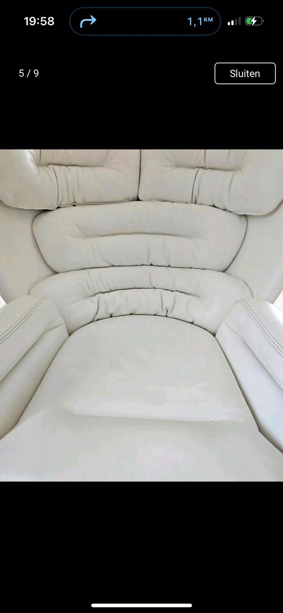 Image 1 of Legendarische Elda Chair All White Version Ongebruikt 