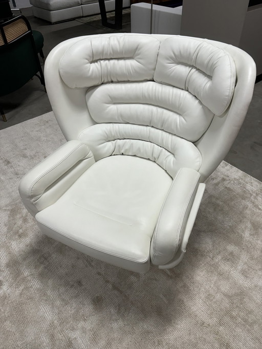 Legendarische Elda Chair All White Version Ongebruikt 