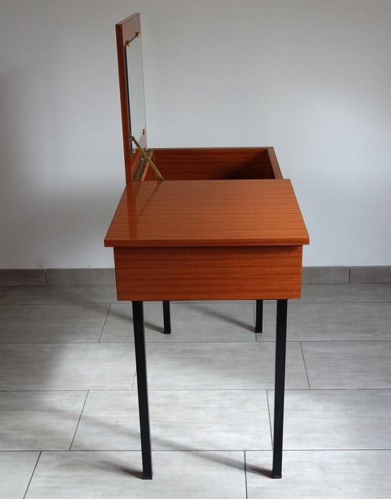 Image 1 of Formica kaptafel jaren 50/60