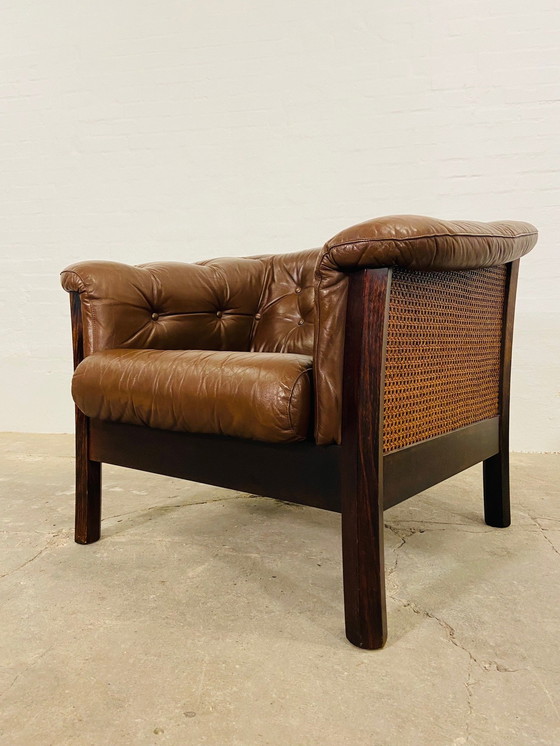 Image 1 of Deense Mid Century Vintage Retro Bruin Leer & Rotan Clubfauteuils 60S