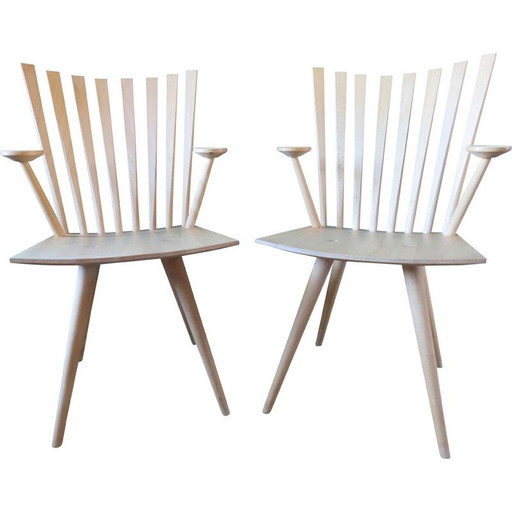 Paar vintage fauteuils met ronde taps toelopende poten