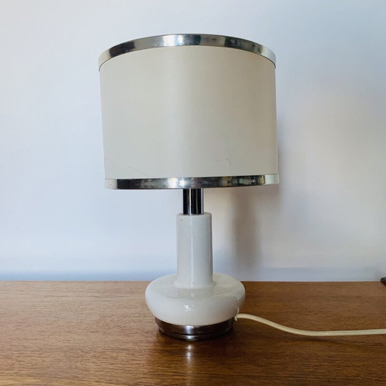 Image 1 of Vintage lamp van verchroomd metaal en wit keramiek, 1970