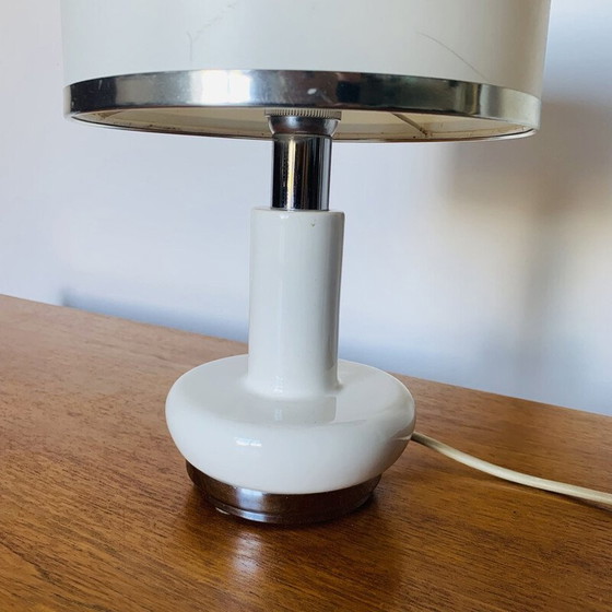 Image 1 of Vintage lamp van verchroomd metaal en wit keramiek, 1970