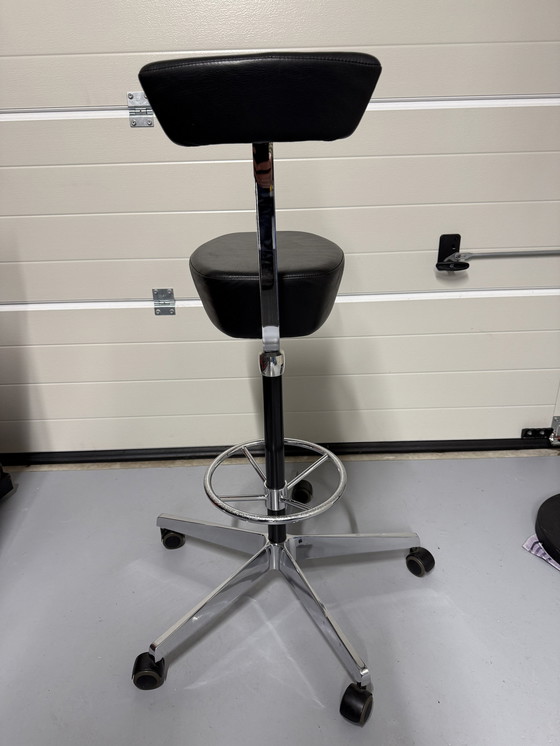 Image 1 of Vitra Perch Chair | Vergader | Architect Stoel by George Nelson