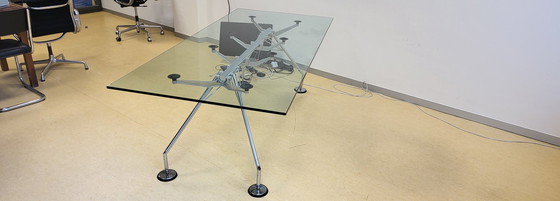 Image 1 of Norman Foster Tecno Nomos tafel