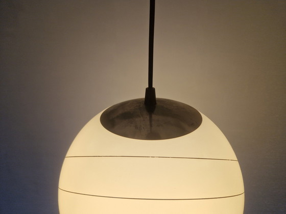 Image 1 of Vintage glazen hanglamp in space age stijl