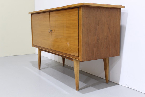 Image 1 of Vintage dressoir - hoogglans, jaren '60