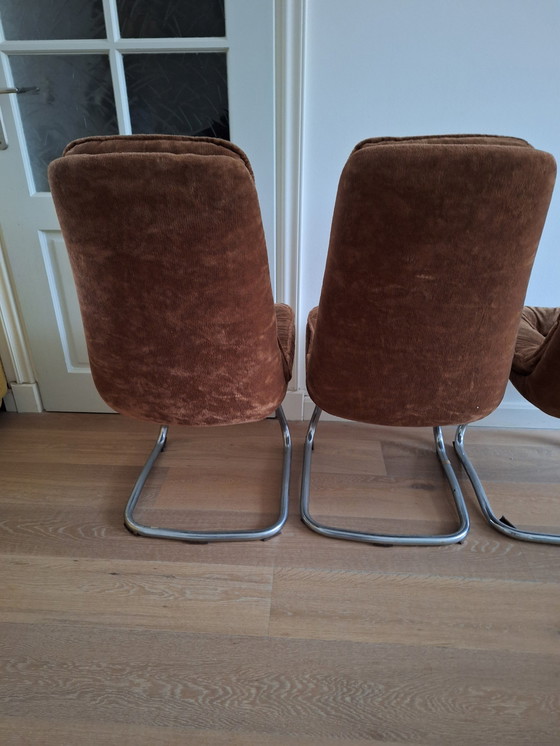 Image 1 of Vier Seventees Stoelen Teddy Bruine originele bekleding