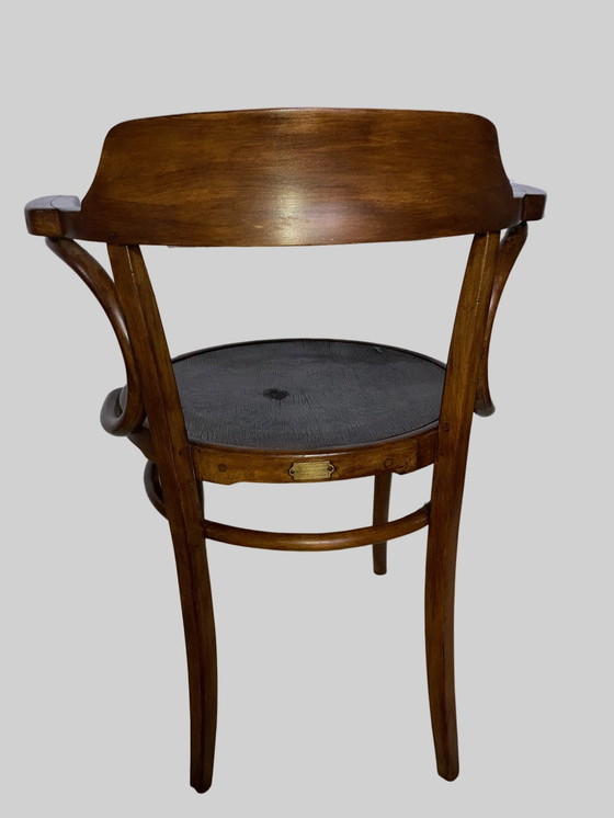 Image 1 of Thonet Kappersstoel Van Pelleray Paris