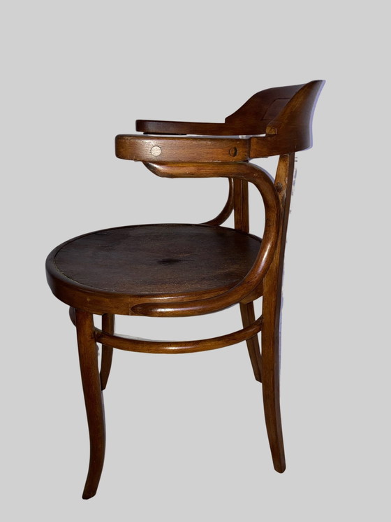 Image 1 of Thonet Kappersstoel Van Pelleray Paris