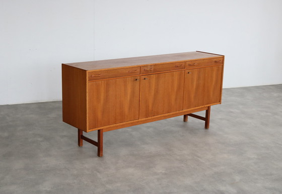 Image 1 of Vintage Zweeds dressoir