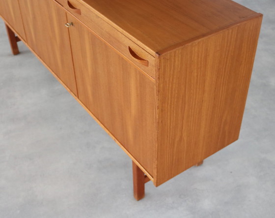 Image 1 of Vintage Zweeds dressoir