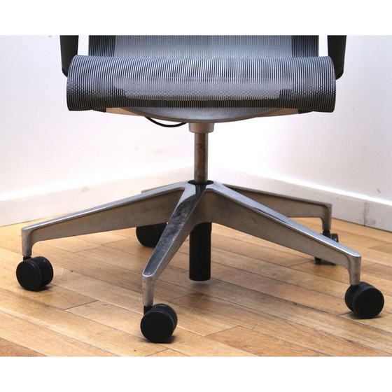 Image 1 of Vintage Setu bureaustoelen in metaal en grijs gaas van Herman Miller