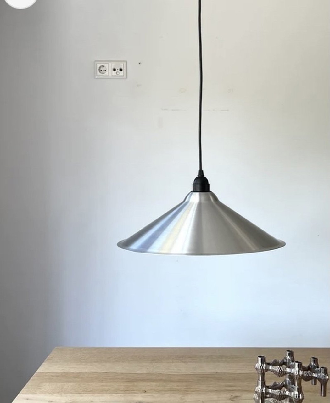 Vintage ‘Lyra’ lamp aluminum