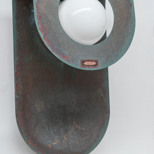 Paar vintage wandlampen in gepatineerd koper en opaline glas voor Horn, Denemarken 1980