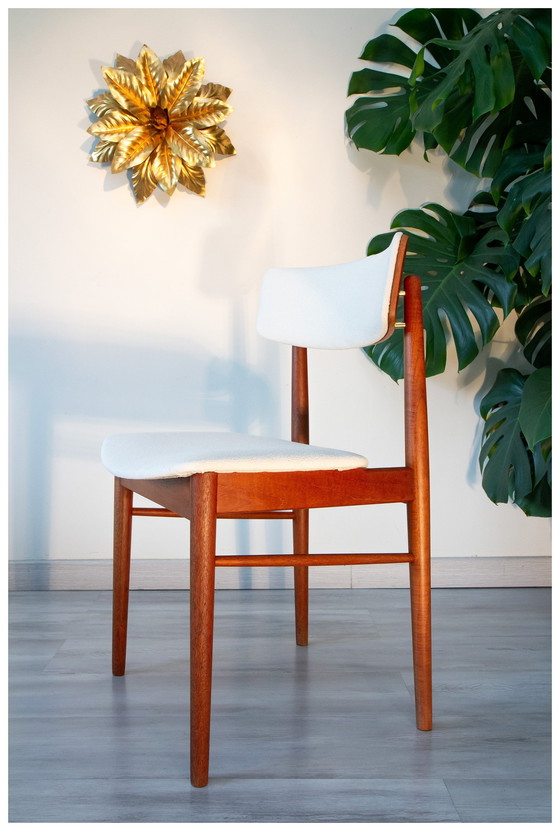 Image 1 of Serie van vier Scandinavische stoelen uitgegeven door Sax, Jaar 60