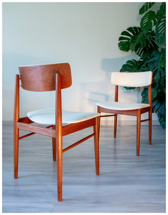 Image 1 of Serie van vier Scandinavische stoelen uitgegeven door Sax, Jaar 60