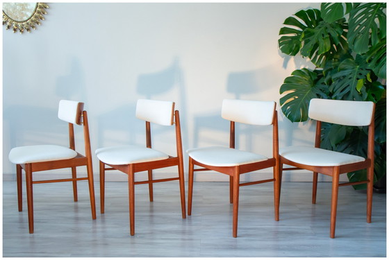 Image 1 of Serie van vier Scandinavische stoelen uitgegeven door Sax, Jaar 60