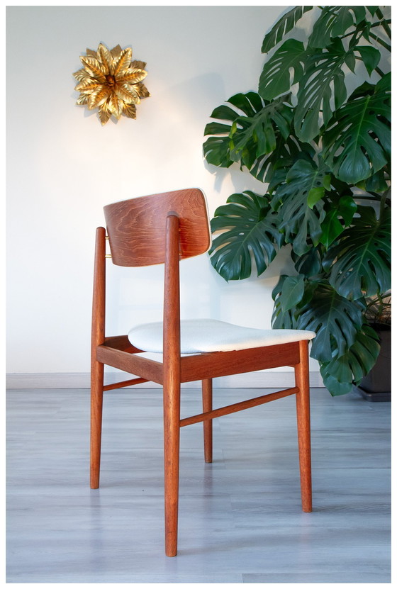 Image 1 of Serie van vier Scandinavische stoelen uitgegeven door Sax, Jaar 60