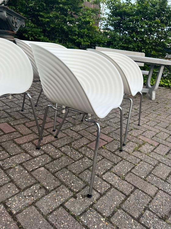 Image 1 of 4 x Vitra Tom Vac stoel