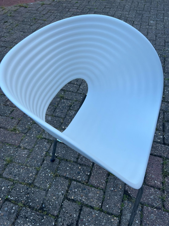 Image 1 of 4 x Vitra Tom Vac stoel