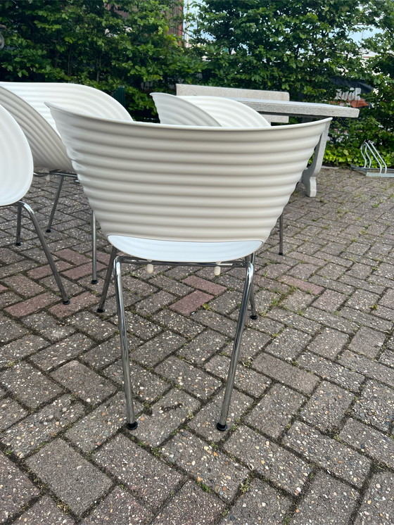 Image 1 of 4 x Vitra Tom Vac stoel