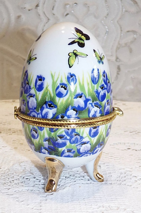 Image 1 of Fabergé stijl porseleinen ei op pootjes