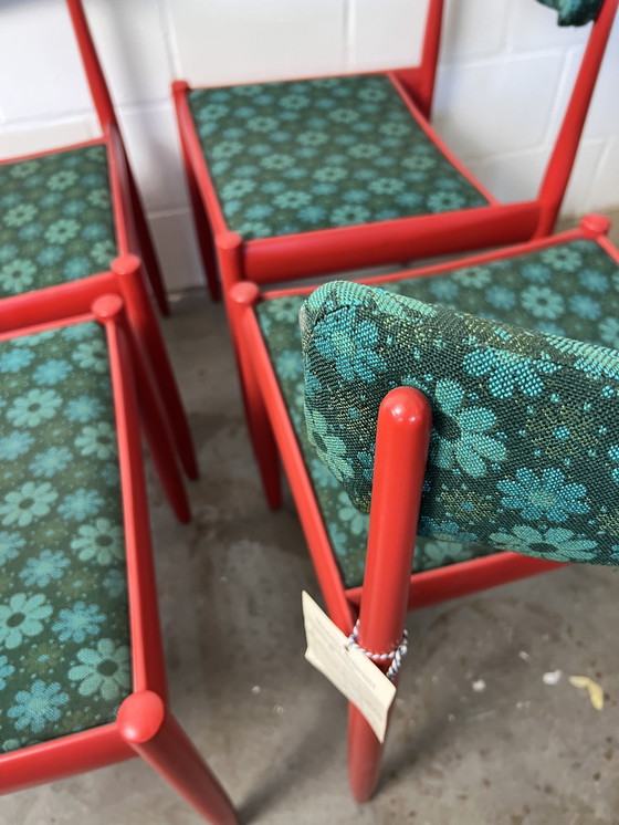 Image 1 of 4x kleurrijke vintage stoelen