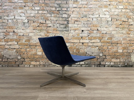 Image 1 of Arper Catifa 80 4-ways blauw - fauteuil