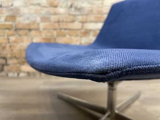 Image 1 of Arper Catifa 80 4-ways blauw - fauteuil