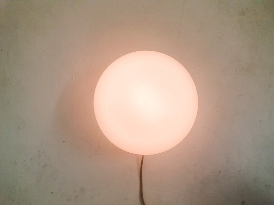 Image 1 of Melkglas plafondlamp of wandlamp door Glasshutte Limburg, Duitsland, jaren 1970