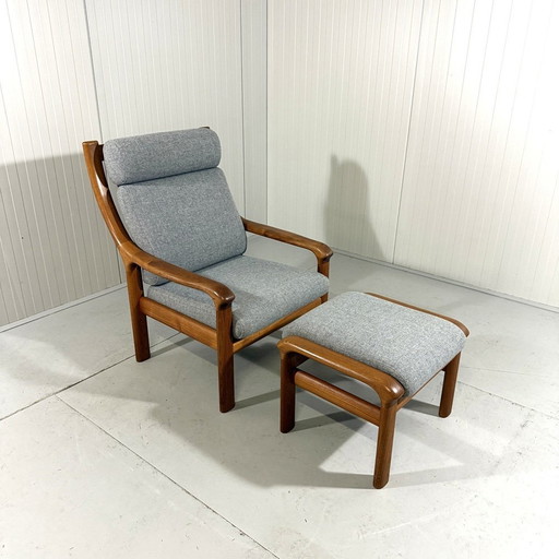 Emc Furniture Teak Fauteuil &Voetenbank Denemarken 1970'S