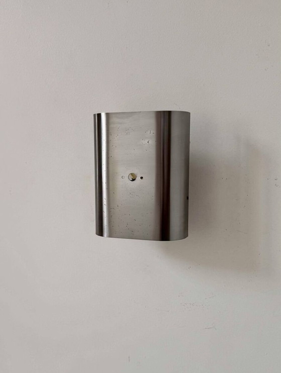 Image 1 of Vintage gebogen wandlamp van geborsteld metaal - Frankrijk 1970