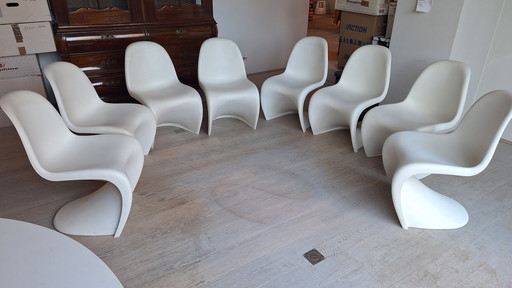 8 x Vitra Verner Panton Stoelen Mat Wit