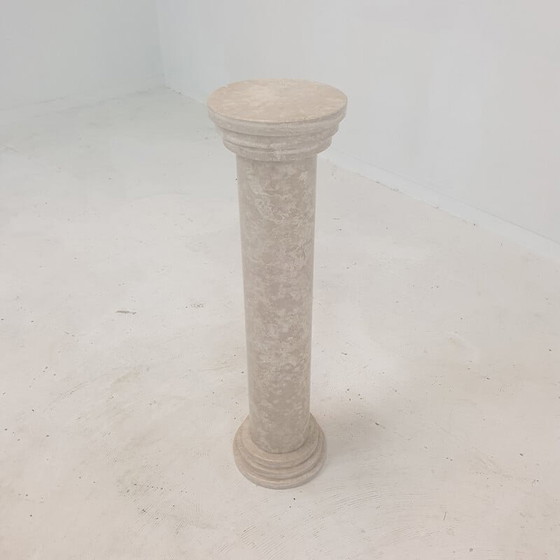 Image 1 of Vintage travertijnen bijzettafel, Italië 1980