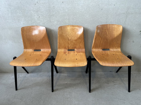 Image 1 of 6x vintage S22 Galvanitas stoelen - Wim Rietveld