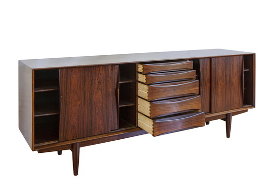 Image 1 of Scandinavisch dressoir in de stijl van Arne Vodder