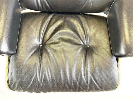 Image 1 of Eames Lounge Stoel Vitra Fauteuil Incl. Ottoman Zwart