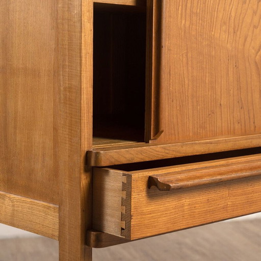 Vintage eiken dressoir met dubbele schuifdeuren, 1950