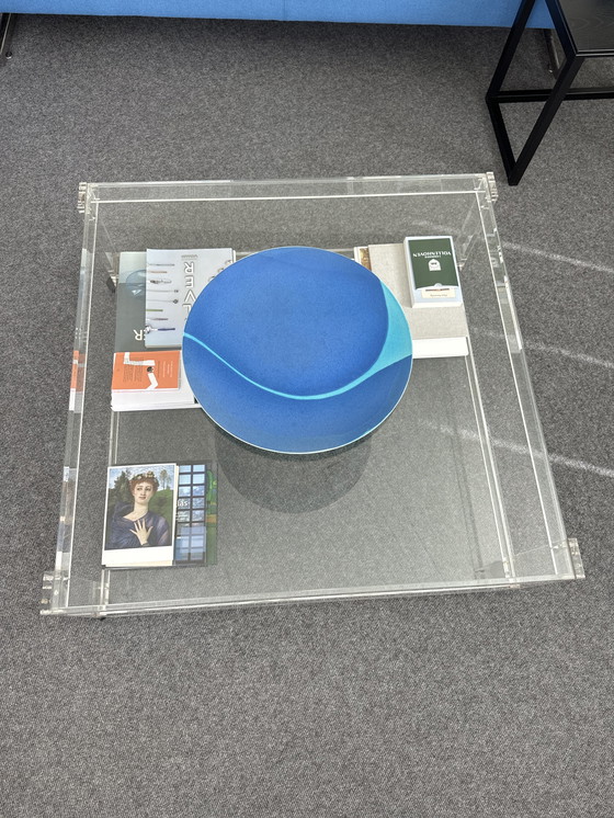 Image 1 of Van Tellingen tafel glas en plexiglas