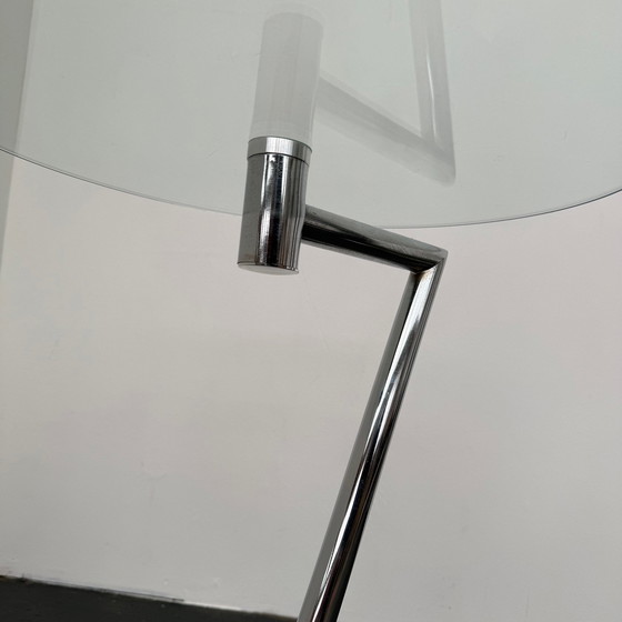 Image 1 of Bijzettafeltje Rond Glas Met Knikpoot