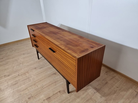 Image 1 of Dressoir van František Mezulánik