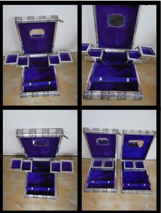 Image 1 of Twee  Sieraden Dozen / Kistjes 