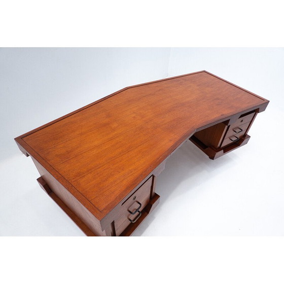 Image 1 of Italiaans bureau in teak uit de Mid Century, jaren 1960