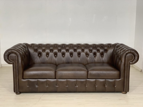 Image 1 of Engelse chesterfield bank leren bank 3-zits vintage stijl