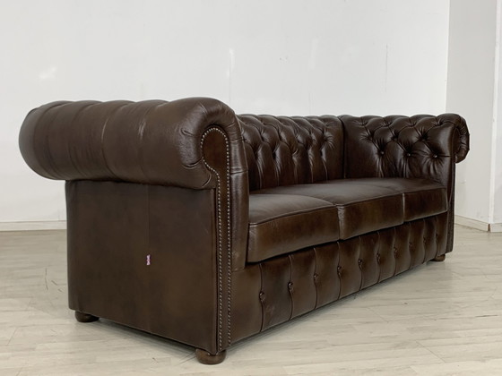 Image 1 of Engelse chesterfield bank leren bank 3-zits vintage stijl