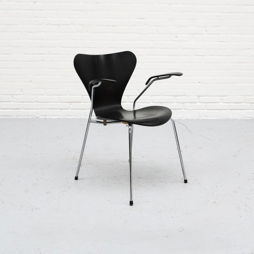 Arne Jacobsen Butterfly Chair Fritz Hansen