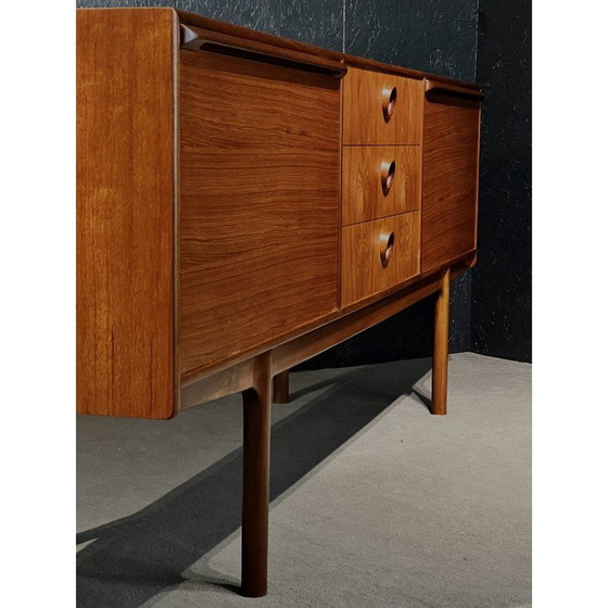 Image 1 of Vintage teakhouten dressoir van Tom Robertson voor A.h. McIntosh, Schotland